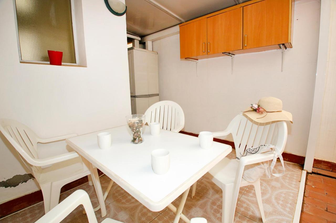 Low Cost San Juan Apartment Eksteriør bilde